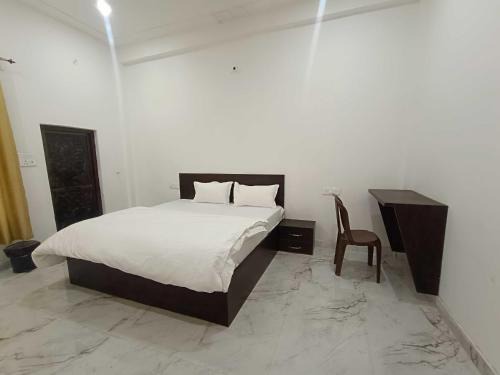 Faizabad Apartment | Hotel O Nitya
