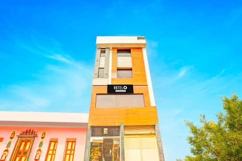 Gwalior Hotel | Hotel O Phalka Bazaar Gwalior