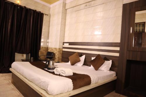 Mohangarh Hotel | HOTEL P R Palace