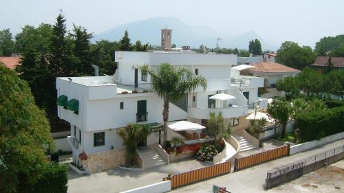 Laura Hotel | Hotel Paistos Paestum