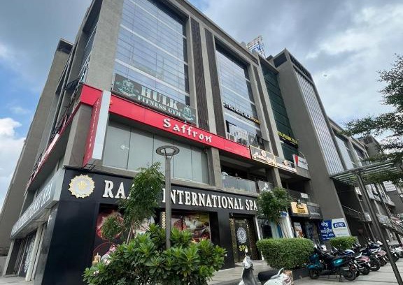 Ahmedabad Hotel | Hotel Pelican Villa