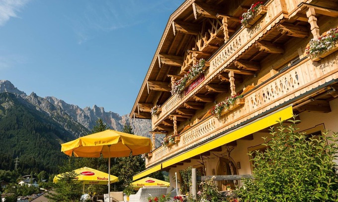 Hinterthal RV Rental | Hotel Pension Theresia - Double room Hochsailerblick or Selbhornblick