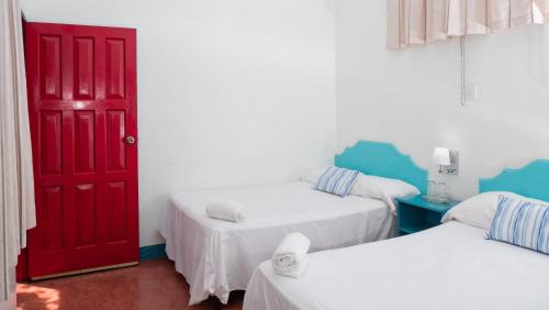 Flores Hotel | Hotel Petenchel