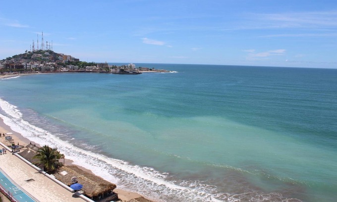 Ferrocarrilera Hotel | Hotel Playa Marina