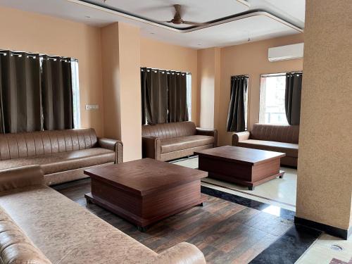 Mehandipur Hotel | Hotel Prayag Residency