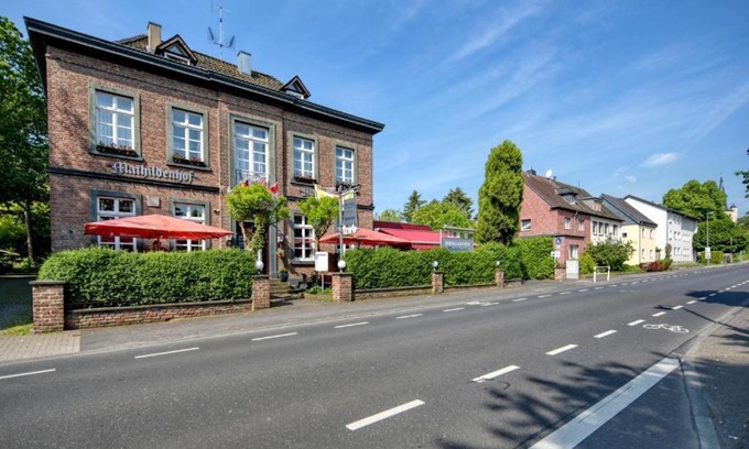 Rhein-Erft-Kreis District Hotel | Hotel Restaurant Mathildenhof