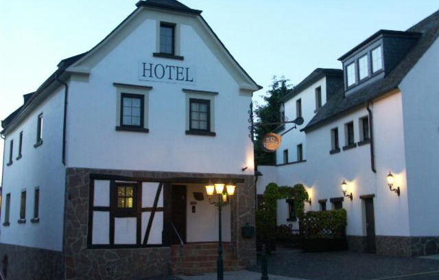 Urbar Hotel | Hotel Restaurant Zur Pfanne