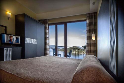Arona Hotel | Hotel Ristorante San Carlo