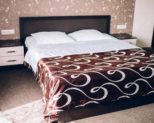 Komsomolsk Na Amure Hotel | Hotel Riviera