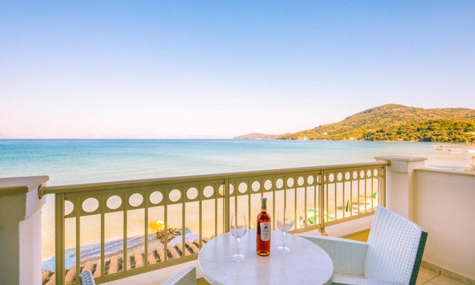 Messonghi Hotel | Hotel Rossis