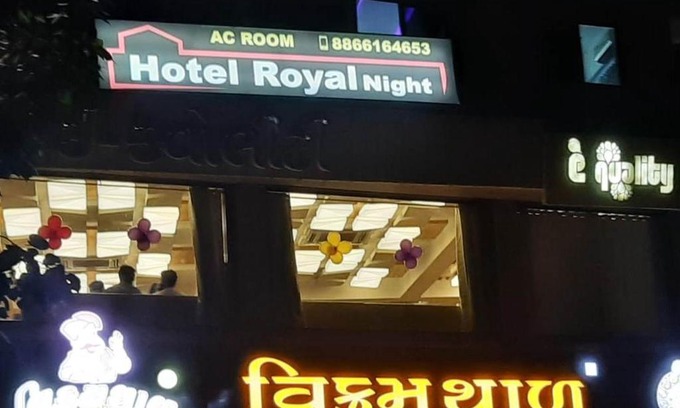 Ahmedabad Hotel | hotel royal night