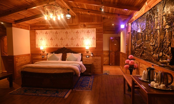 Kasol Hotel | Hotel Royal Palace