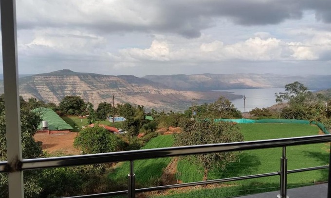 Gureghar Villa | Hotel royal view