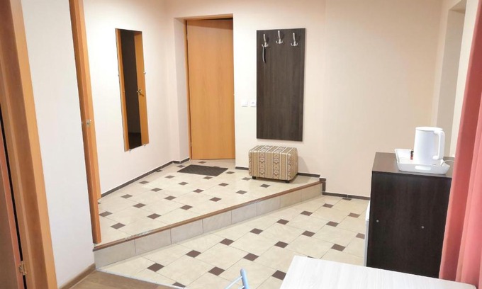 Leninsk-Kuznetskiy Apartment | Hotel