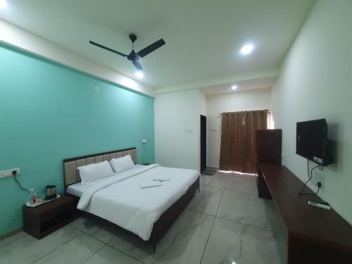 Satara Hotel | Hotel Sarang Executive