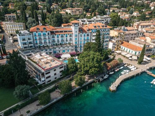 Gardone Riviera Hotel | Hotel Savoy Palace