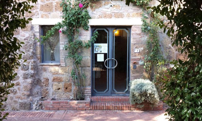 Sovana Hotel | Hotel Scilla