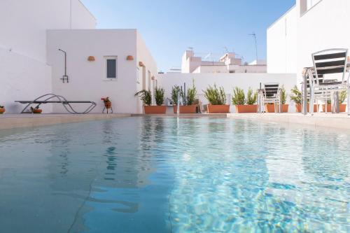 Agua Amarga Hotel | Hotel Senderos