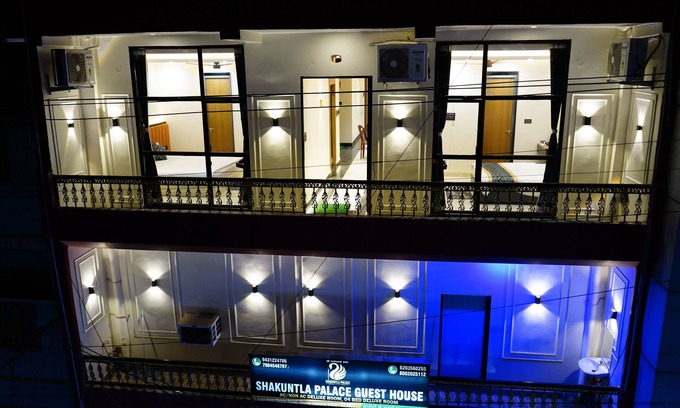 Gaya Hotel | Hotel Shakuntla Palace 400 mts to Vishnupad Temple