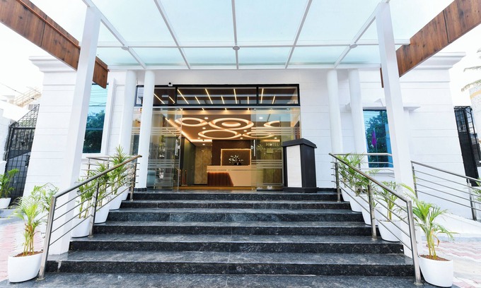 Mysore Hotel | HOTEL SHINE INTERNATIONAL