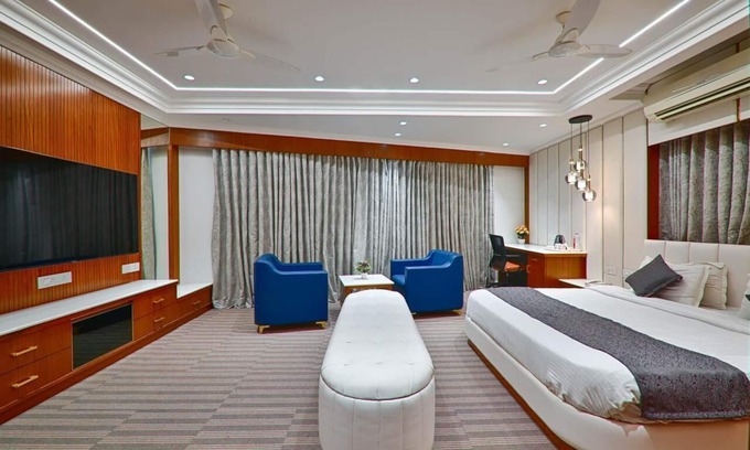Vastrapur Hotel | Hotel Shital Inn