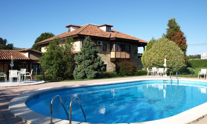 Santillana del Mar Hotel | Hotel Siglo XVIII
