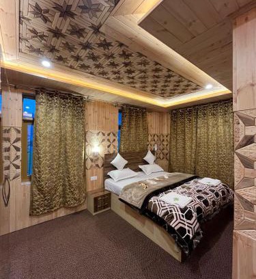 Kargil Hotel | Hotel Snow Crust