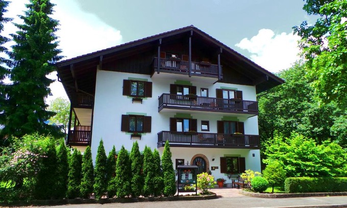 Bad Reichenhall Apartment | Hotel St. Georg