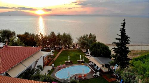 Megalos Prinos Hotel | Hotel Stella