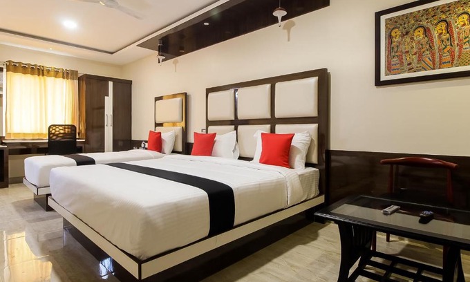 RS Puram Hotel | Hotel STM Palace