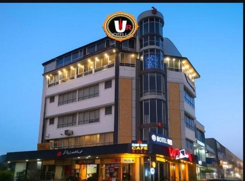 Civil Lines Hotel | HOTEL UR