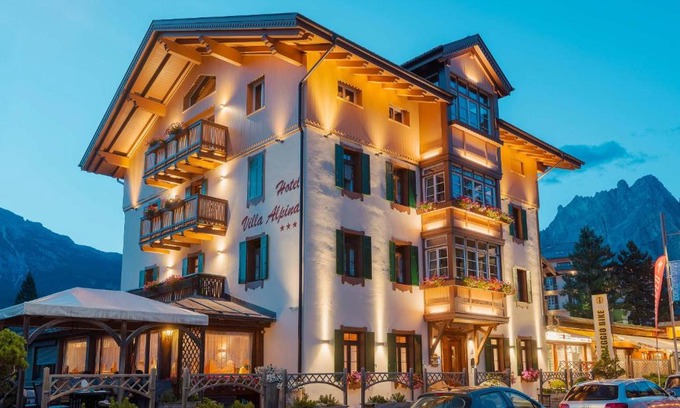 Cortina d'Ampezzo Hotel | Hotel Villa Alpina *S