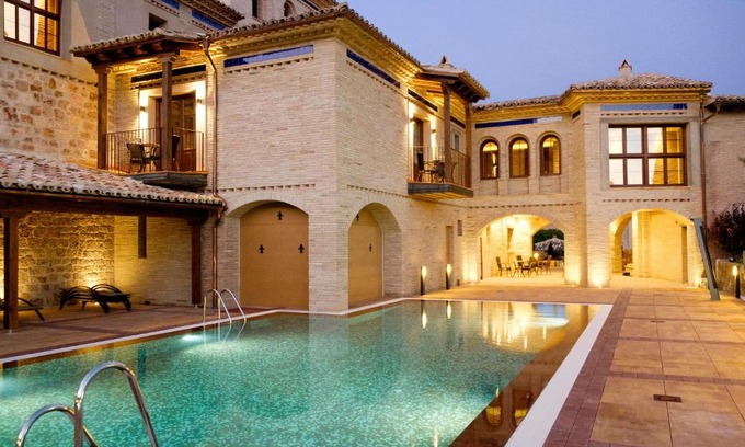 Alquezar Hotel | Hotel Villa de Alquézar