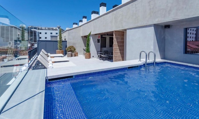 Cortes Hotel | Hotel Villa Real, a member of Preferred Hotels & Resorts