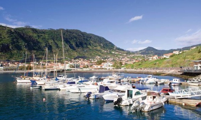 Machico Hotel | Hotel White Waters