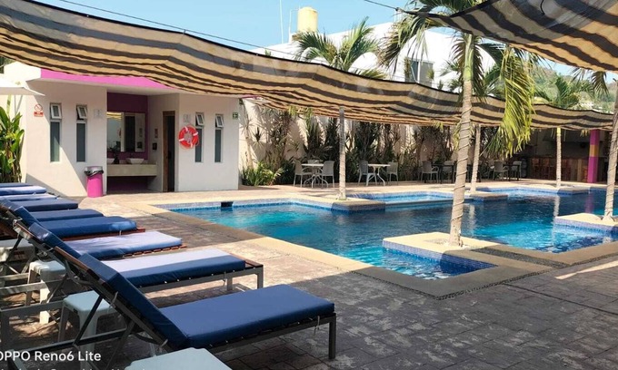 Rincon de Guayabitos Hotel | Hotel Yeah