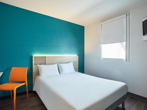 9th Arrondissement Opéra Hotel | HotelF1 Paris Saint Ouen Marché Aux Puces