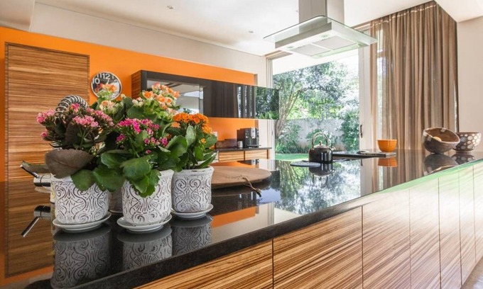 Houghton Estate House | Houghton Place