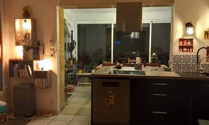 Langoiran House | House 2mn walk from the Garonne ideal for couples with 1 child