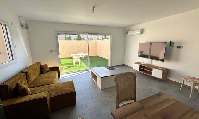 Satolas-et-Bonce Apartment | House 40 With 5 Bedrooms Lechaffardcom