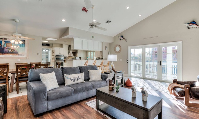 Bonita Springs House | House at Bonita