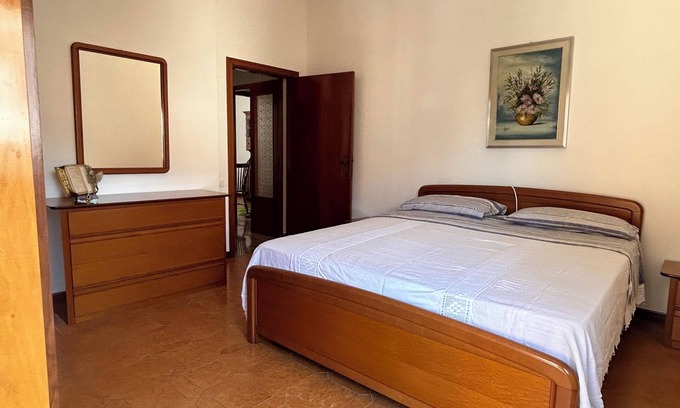 Pesaro Apartment | House by the sea Zia Maria at the foot of the hill San Bartolo and very close to the Center