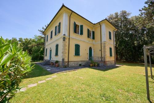 Gavorrano Apartment | House Cesari