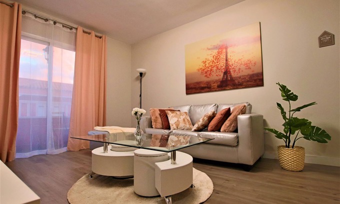 San Isidro Condo | House