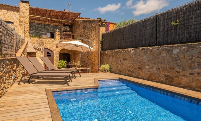 Pals House | House for 7-8 people 5 minutes from the beach