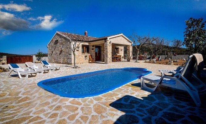 Stankovci House | House for 8 guests with 100m² in Stankovci (126184)