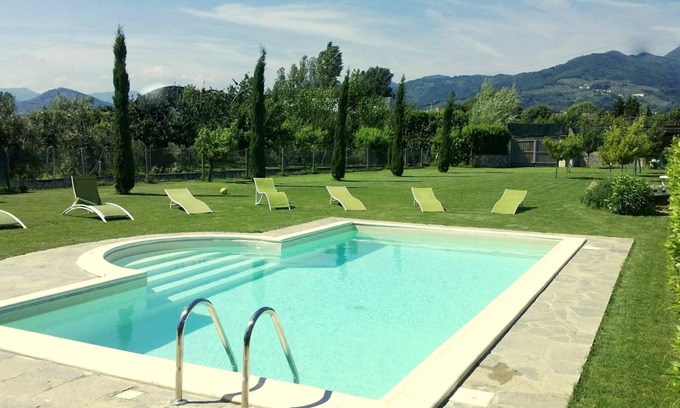 Capannori House | House for 8 People with private pool near Lucca