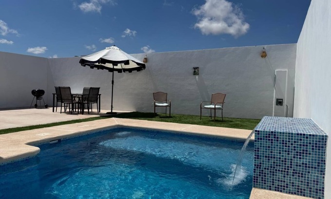 San Carlos House | House for 8 with Private Pool