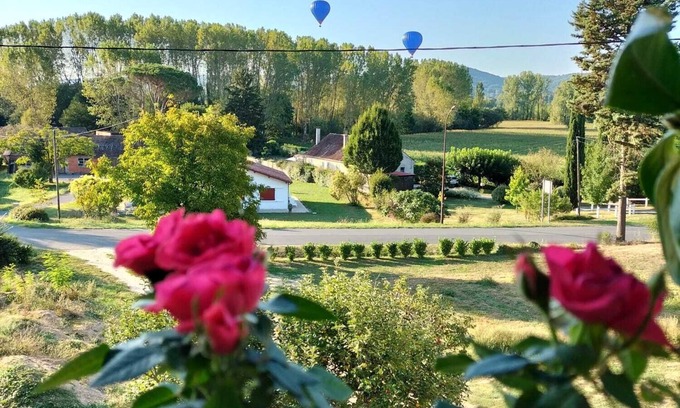 Saint-Cyprien House | House for rent