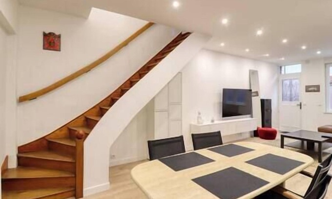 Arras House | House in city center, 4P